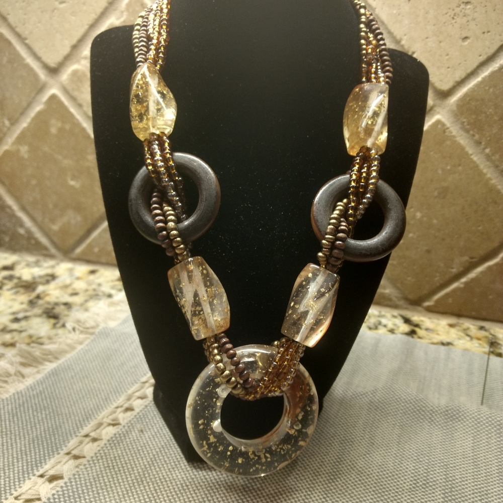 Neclace